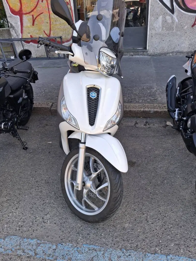 Piaggio Medley 150 ABS (2021 - 25)