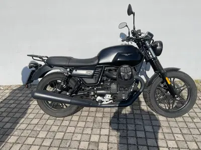 Moto Guzzi V7 III Stone (2017 - 20) usata