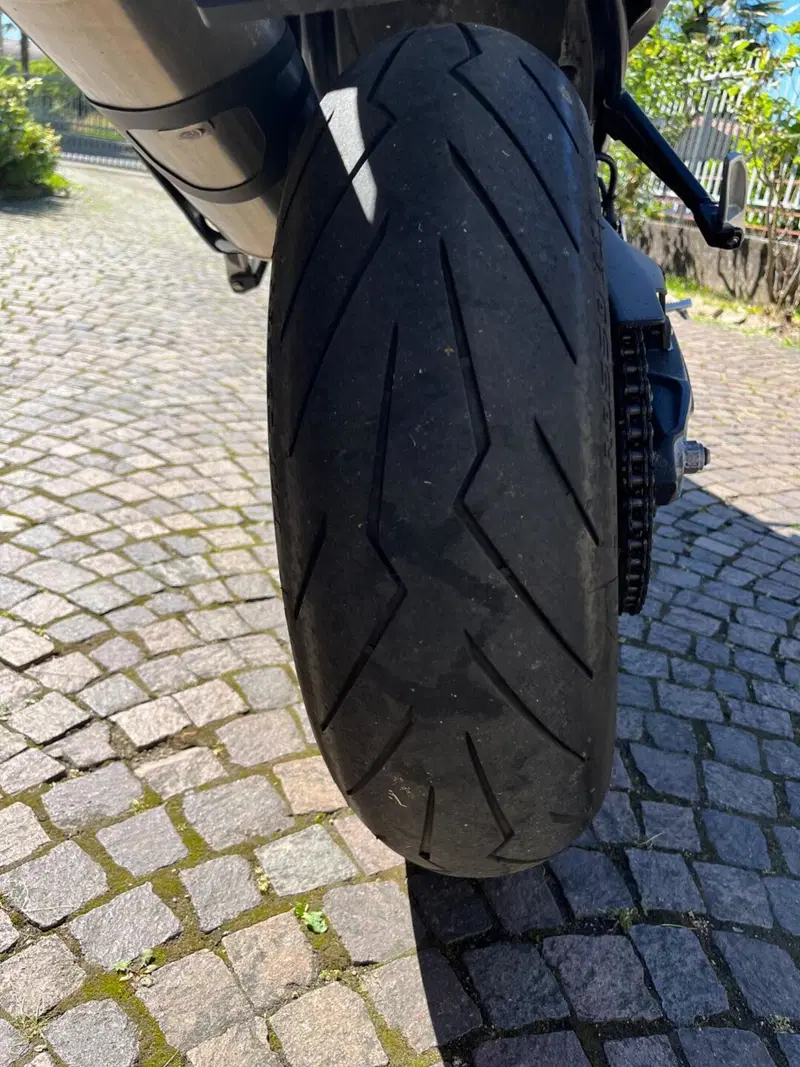 Bmw F 800 R (2015 - 16) (2)