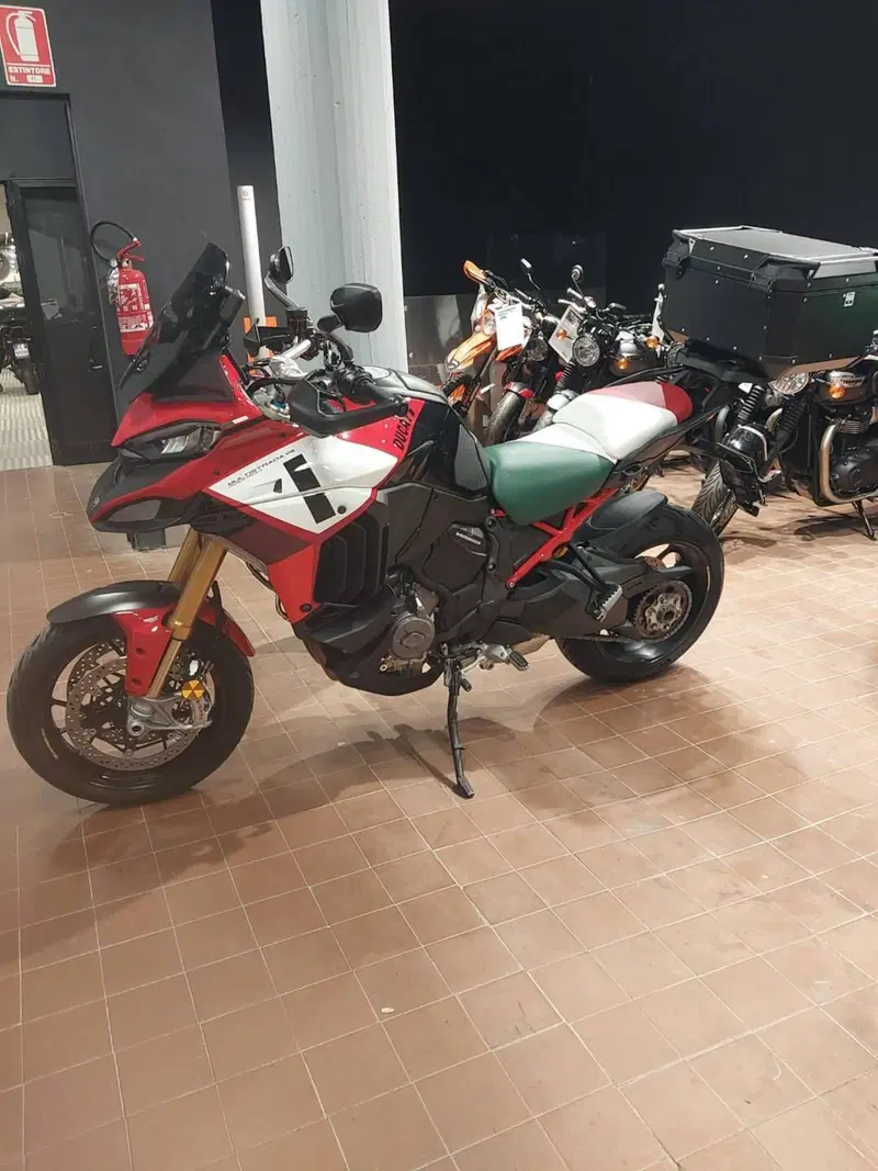 Ducati Multistrada V4 Pikes Peak (2021 - 24)