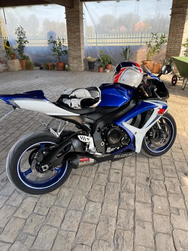 Suzuki GSX R 600 (2006 - 07) (6)