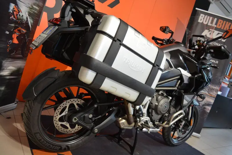 Triumph Tiger 1200 GT Explorer (2022 - 23) (4)