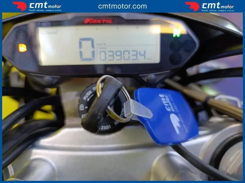 Fantic Motor XMF 125 Motard Competition 4T (2023 - 24) (5)