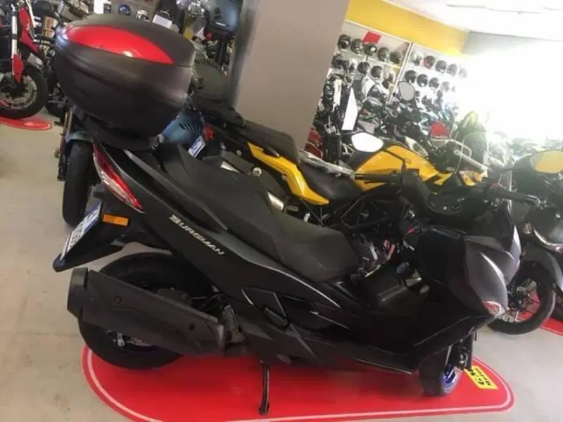 Suzuki Burgman 400 (2022 - 24)