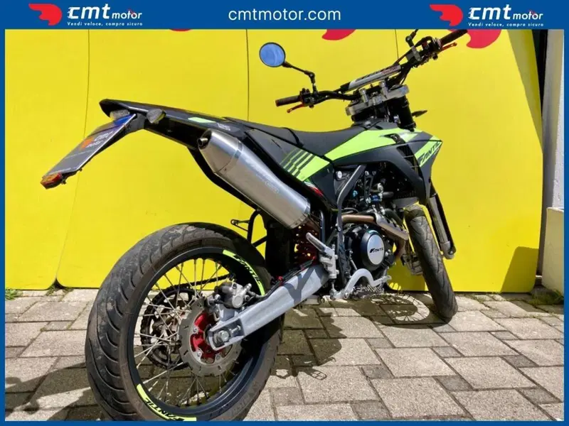 Fantic Motor XMF 125 Motard Performance 4T (2023 - 24) (4)