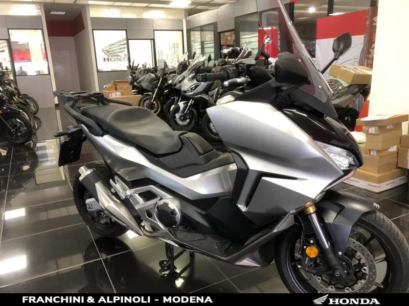 Honda Forza 750 DCT (2021 - 24) (3)