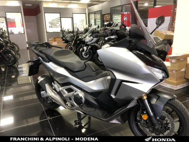 Honda Forza 750 DCT (2021 - 24) (4)