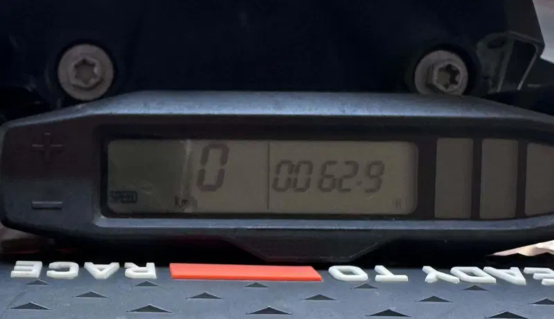 KTM 350 EXC-F Six Days (2024) (5)