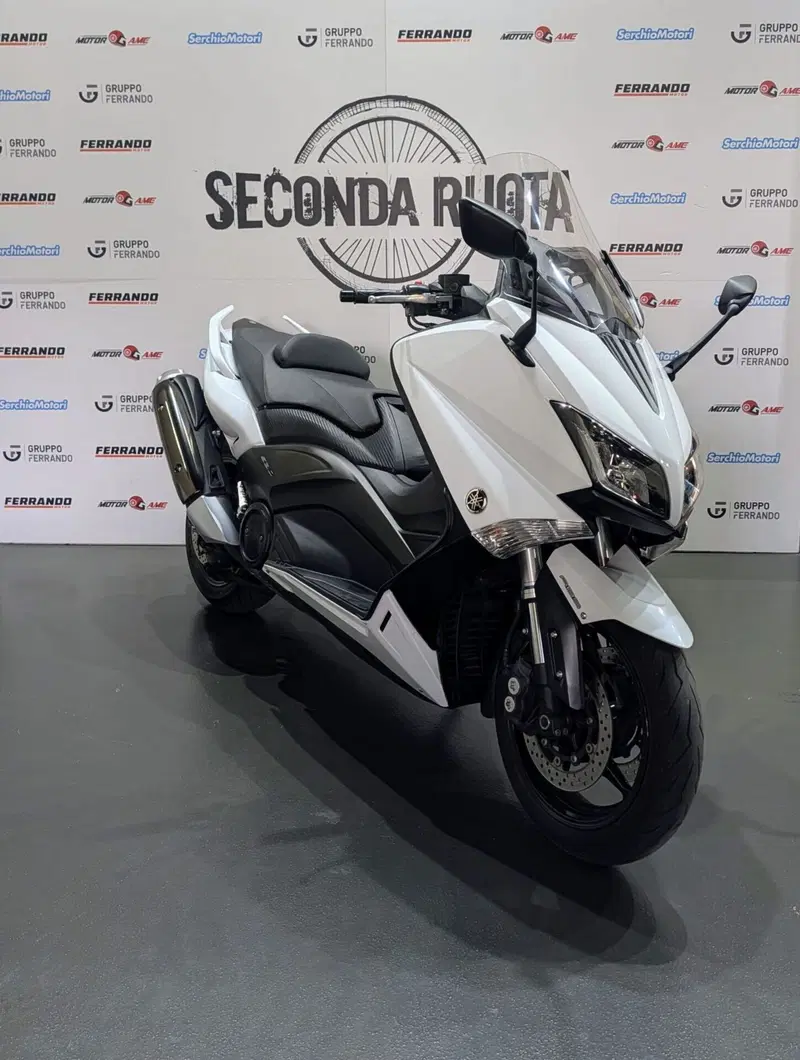 Yamaha T-Max 530 ABS (2015 - 17) (2)