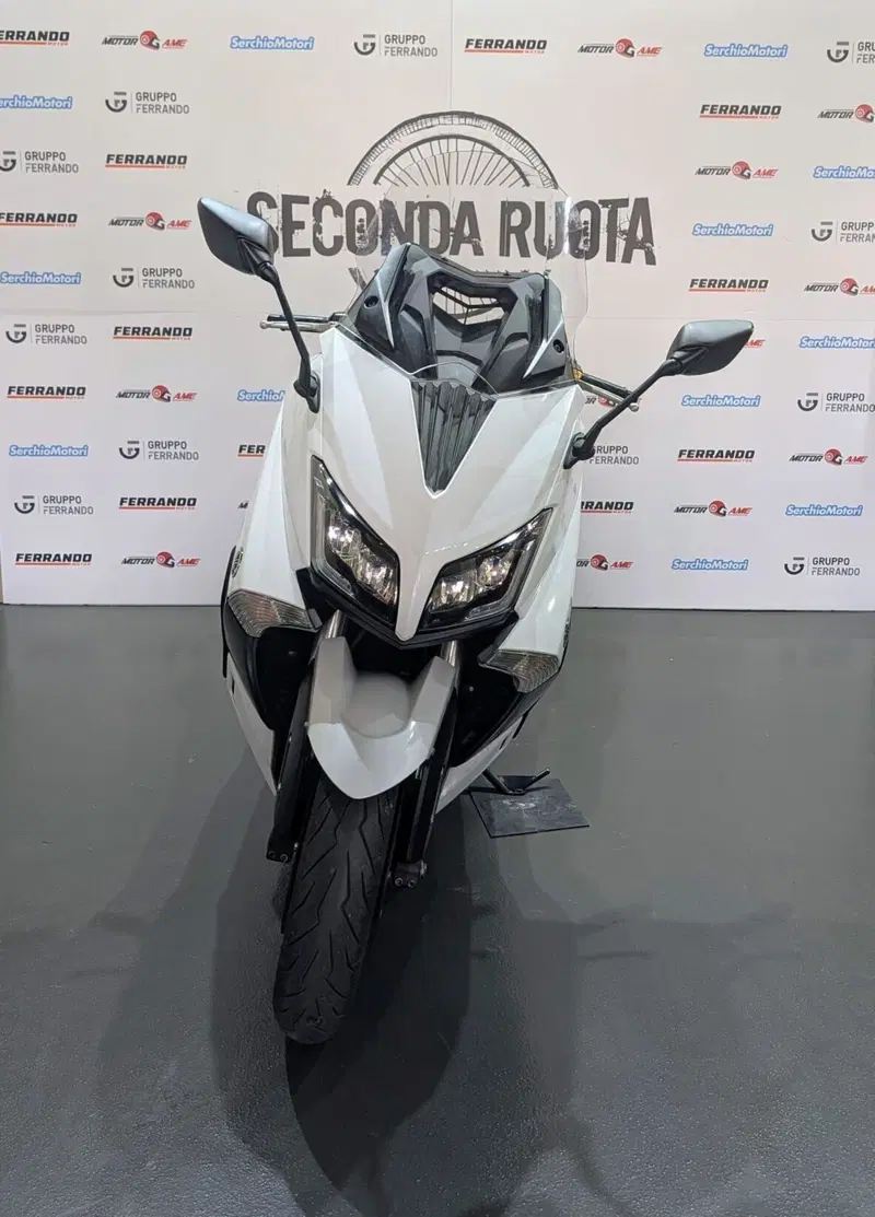 Yamaha T-Max 530 ABS (2015 - 17) (3)