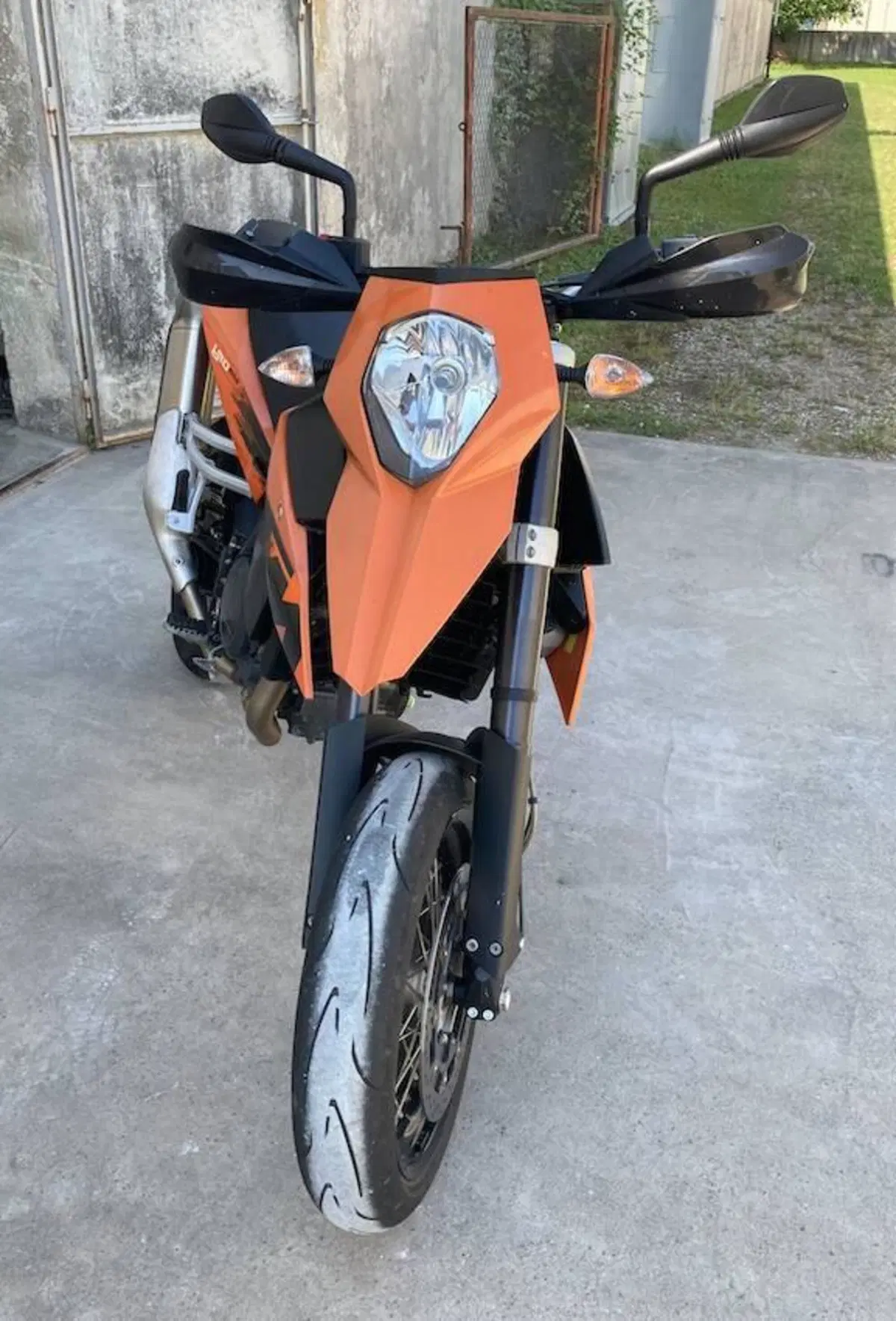 KTM 690 Supermoto (2007 - 12) (3)