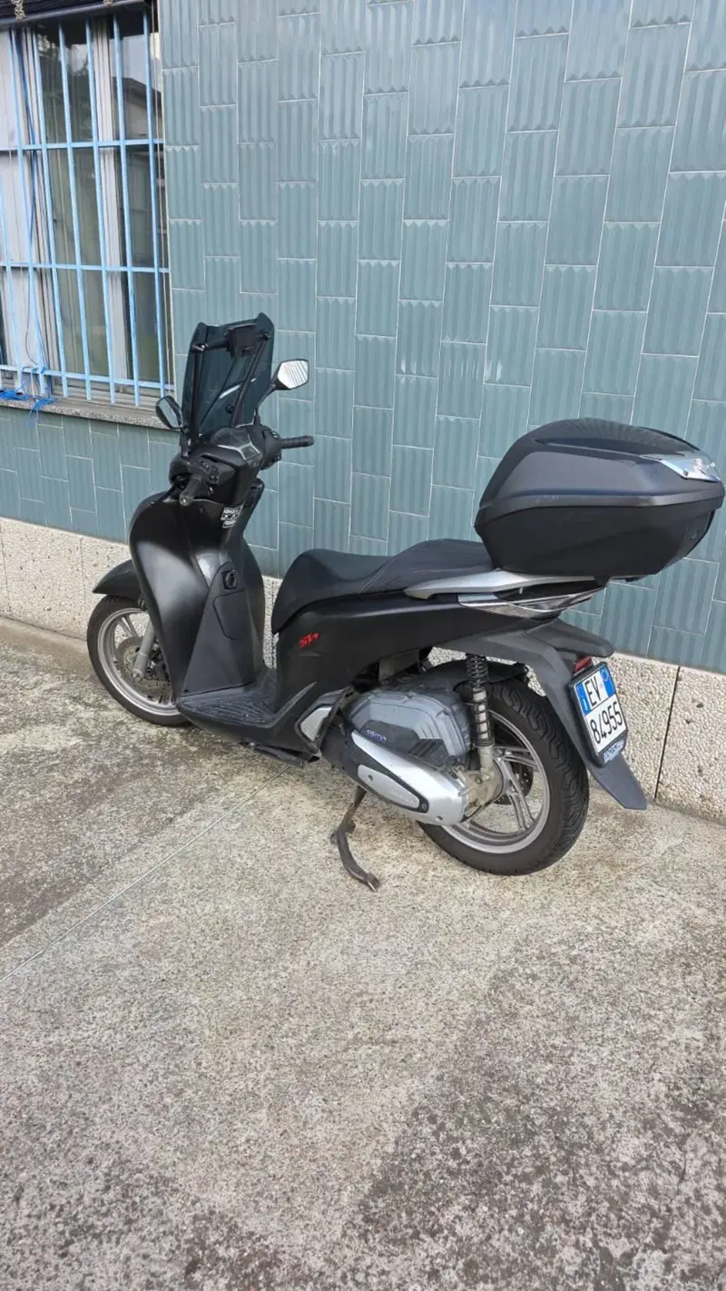 Honda SH 150i (2020 - 23)