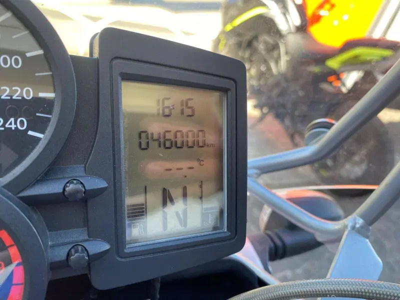 Bmw R 1200 R (2006 - 11) (3)