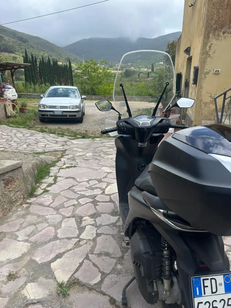 Honda SH 150i Sport (2022 - 23) (2)