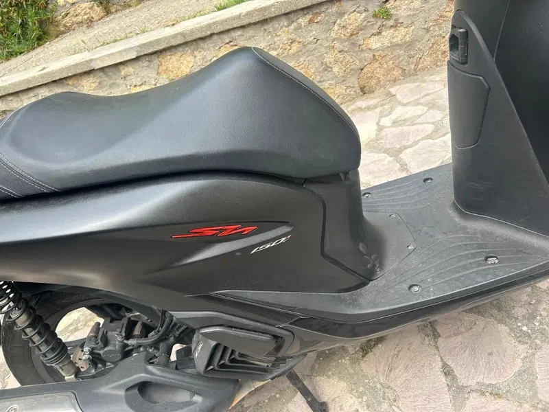 Honda SH 150i Sport (2022 - 23) (4)