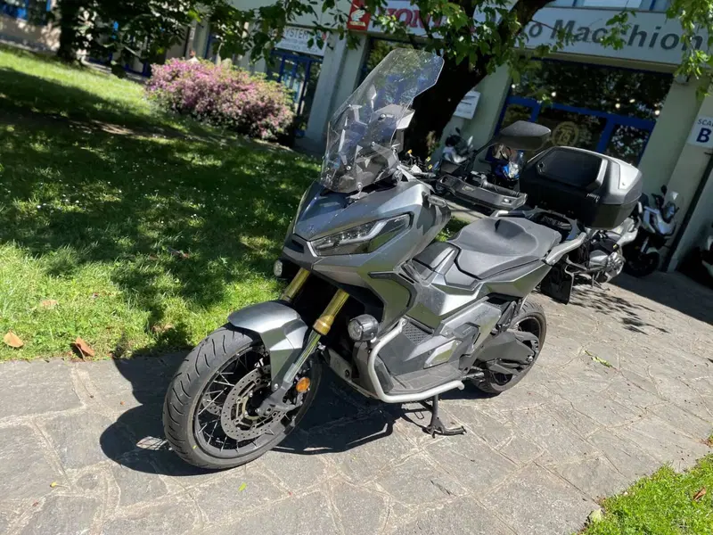 Honda X-ADV 750 DCT Adventure (2021 - 24) (2)