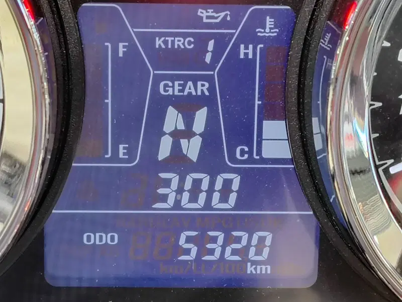 Kawasaki Z 650 RS (2025 - 26) (11)