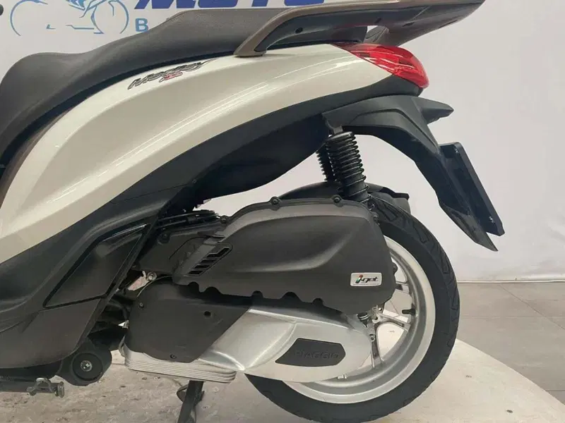 Piaggio Medley 125 (2020) (3)
