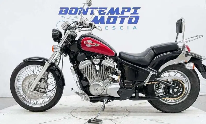 Honda VT 600 C Shadow (1989 - 02) (2)
