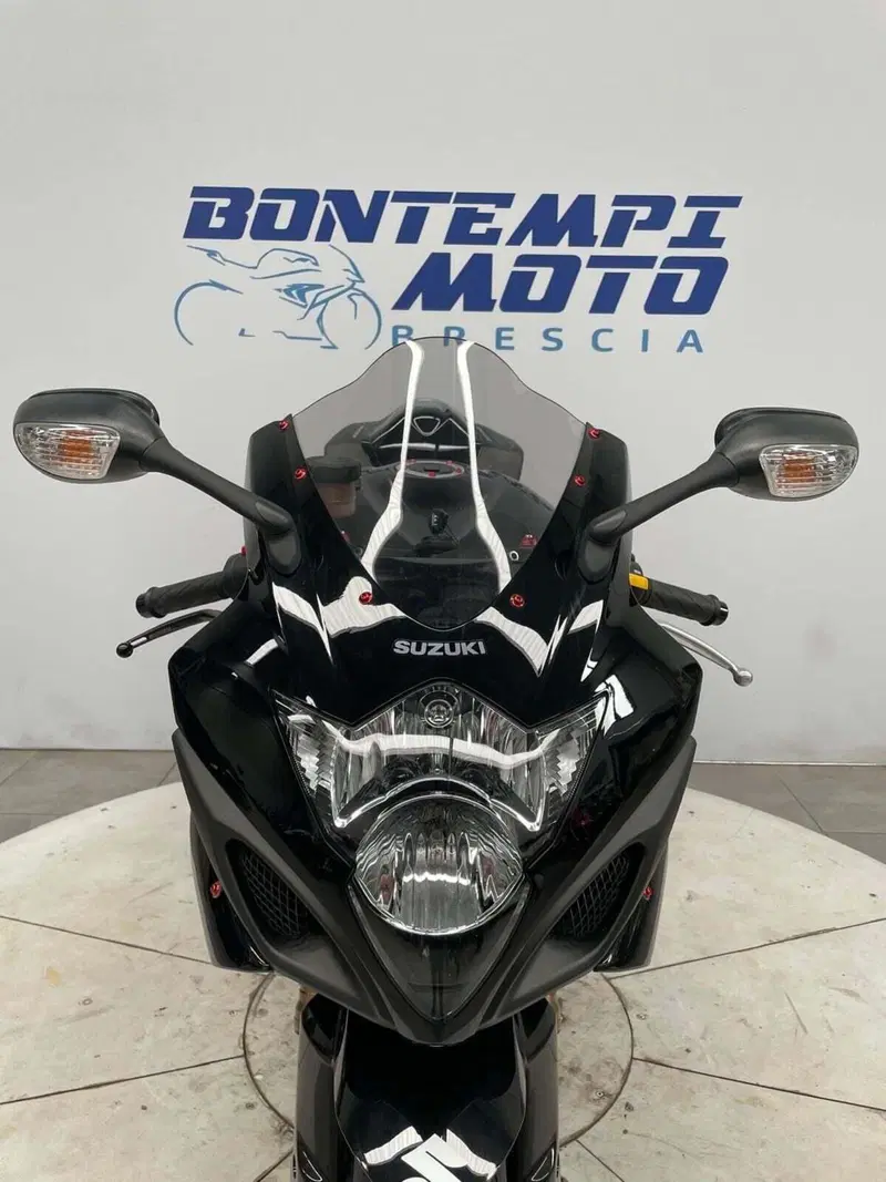 Suzuki GSX-R1000 (2005 - 06) (3)
