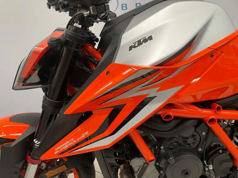 KTM 1290 Super Duke R EVO (2022 - 23) (4)