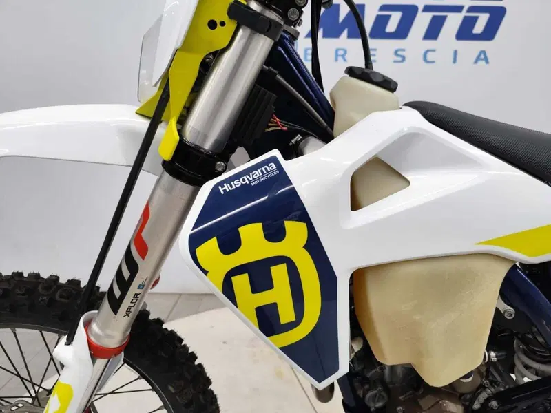Husqvarna FE 250 (2022) (3)