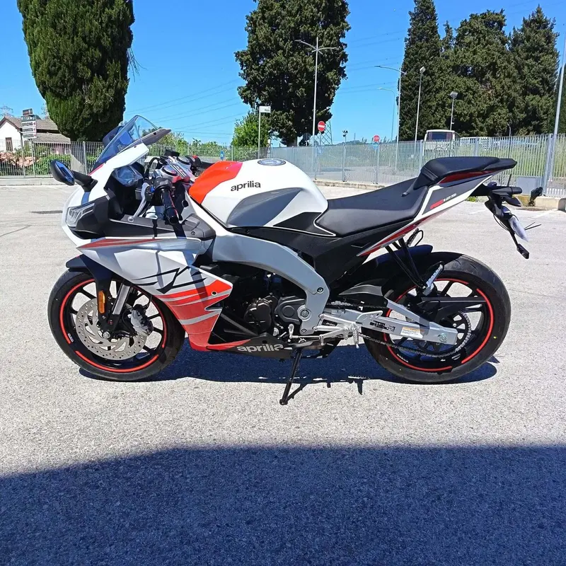 Aprilia RS 125 (2025 - 26) (5)