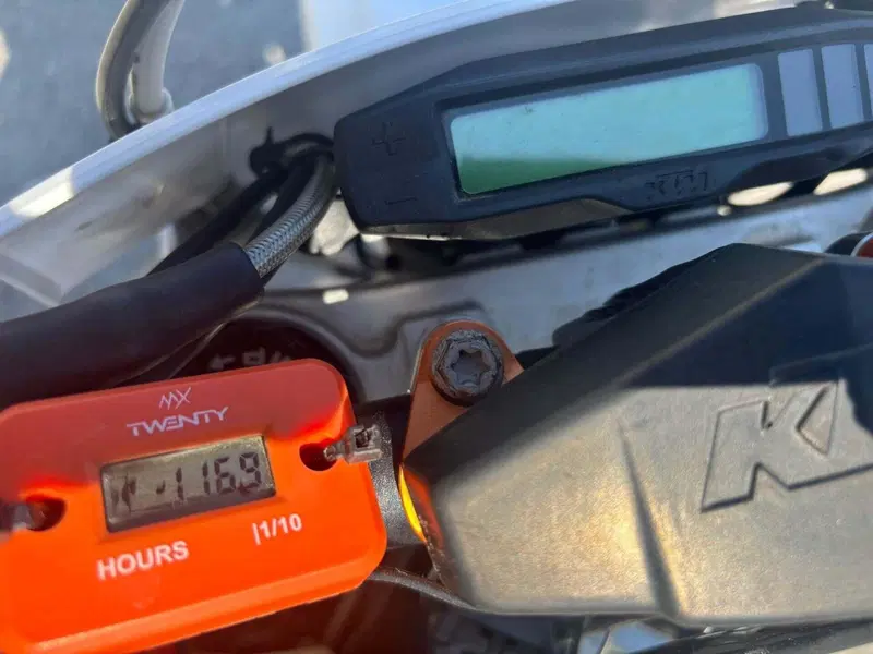 KTM 250 EXC TPI Six Days (2018) (3)