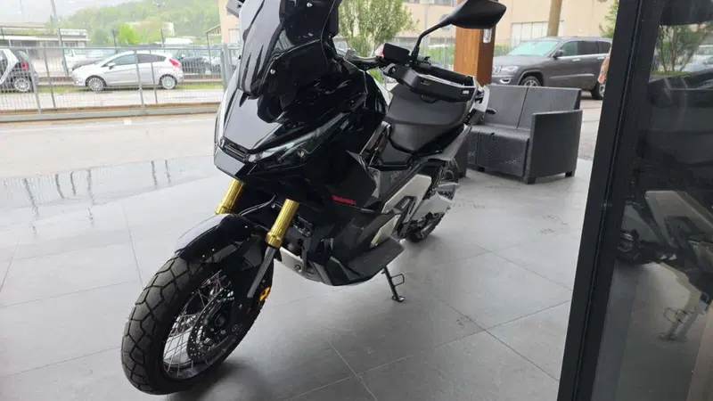 Honda X-ADV 750 (2025 - 26) (3)