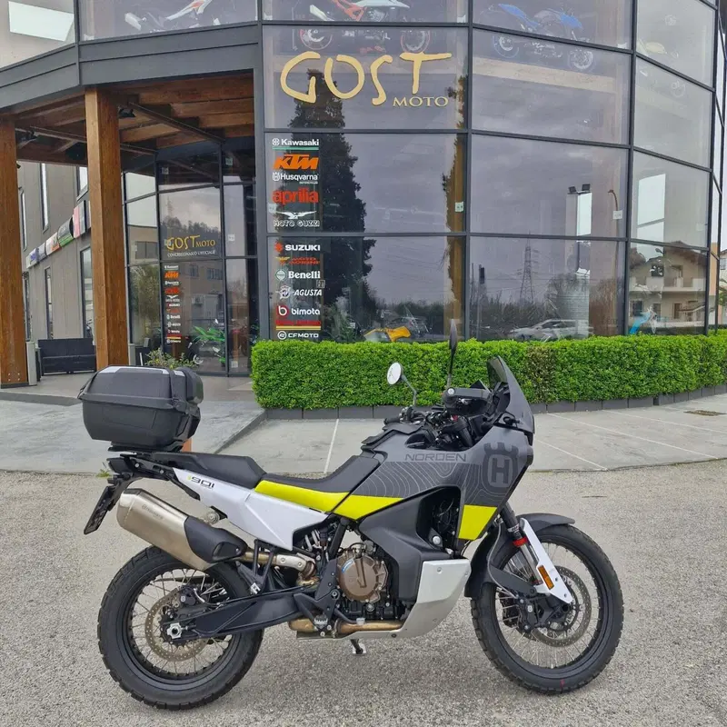 Husqvarna Norden 901 (2022 - 26) (2)