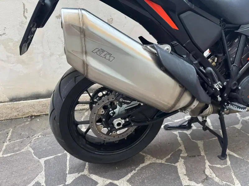 KTM 1290 Super Adventure S (2021) (3)
