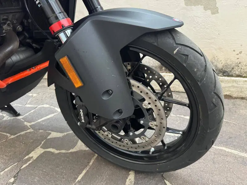 KTM 1290 Super Adventure S (2021) (4)