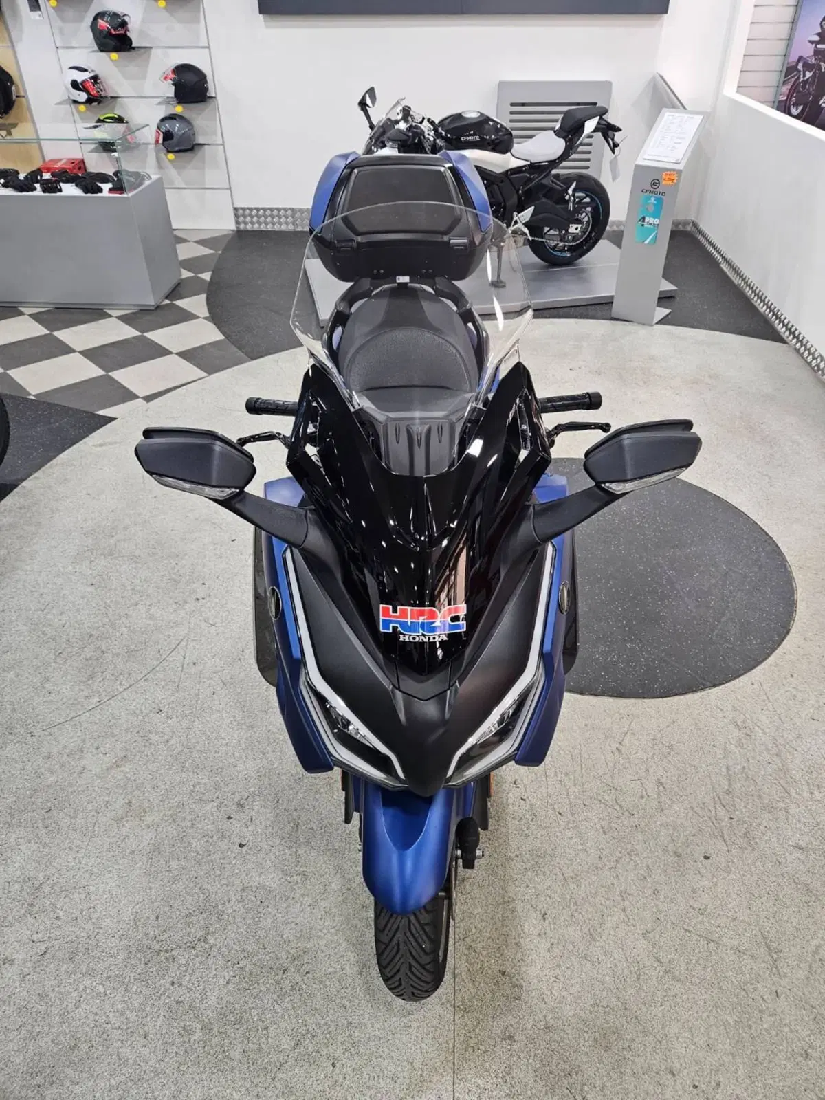 Honda Forza 350 Deluxe (2022 - 24) (3)