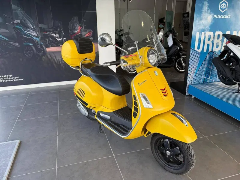 Vespa GTS 300 Super Sport (2017 - 19) (3)
