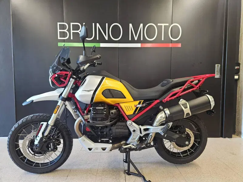 Moto Guzzi V85 TT (2021 - 23) (2)