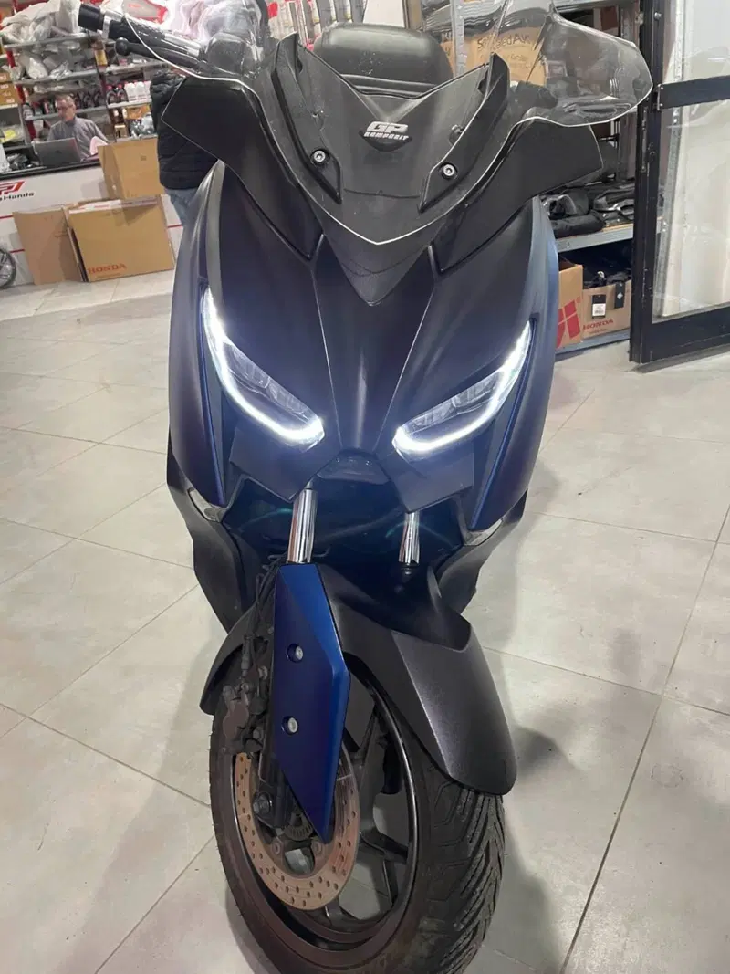 Yamaha X-Max 300 ABS (2017 - 20) (3)