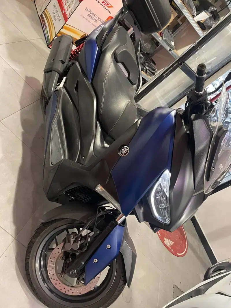Yamaha X-Max 300 ABS (2017 - 20) (4)