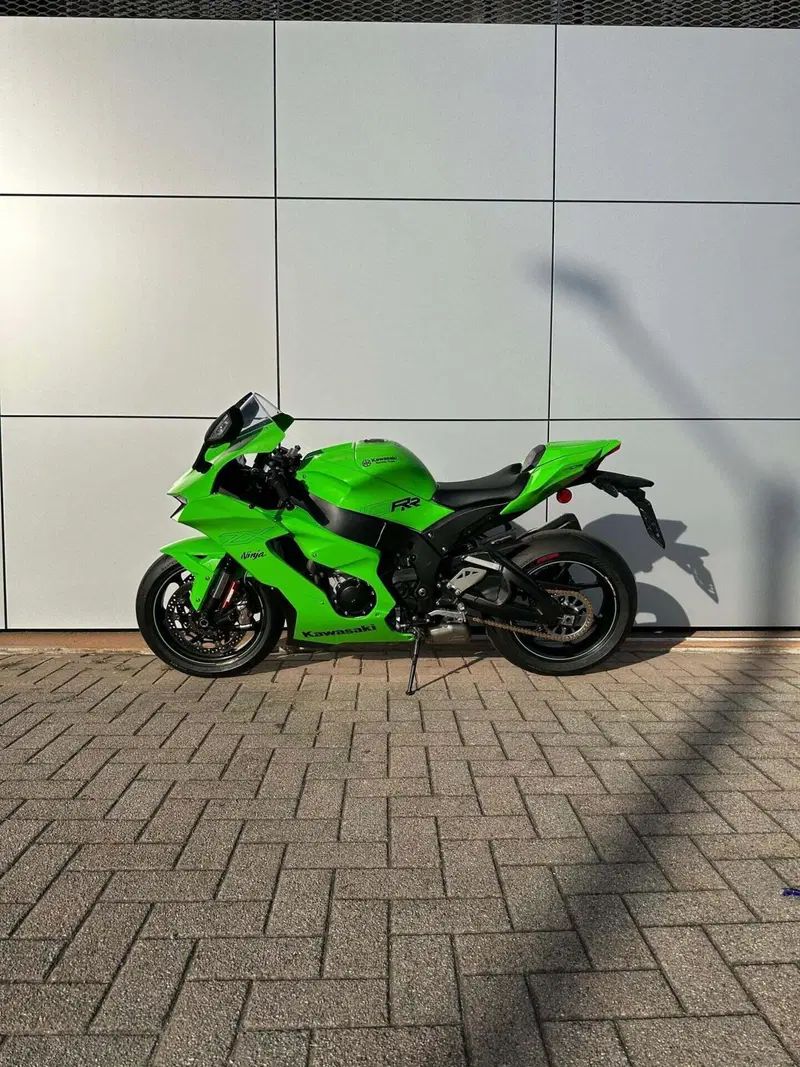 Kawasaki Ninja 1000 ZX-10RR (2021 - 23) (2)