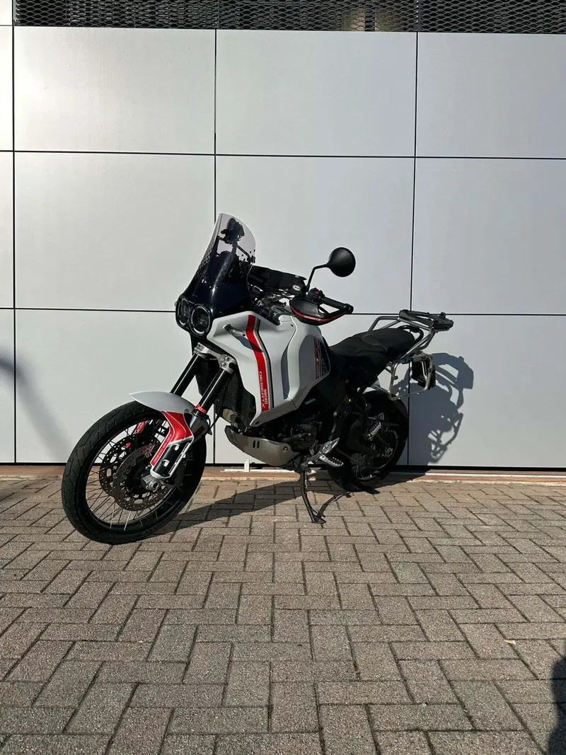 Ducati DesertX (2022 - 25)