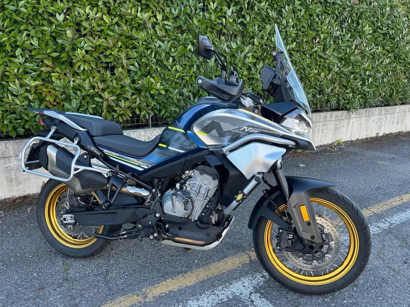 CFMOTO 800MT Touring (2022 - 26) (2)