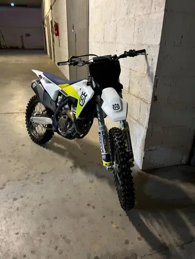 Husqvarna FC 250 (2021) usata