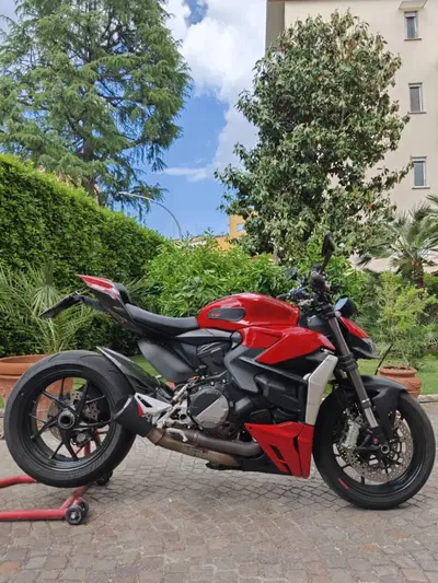 Ducati Streetfighter V2 (2022 - 24) usata