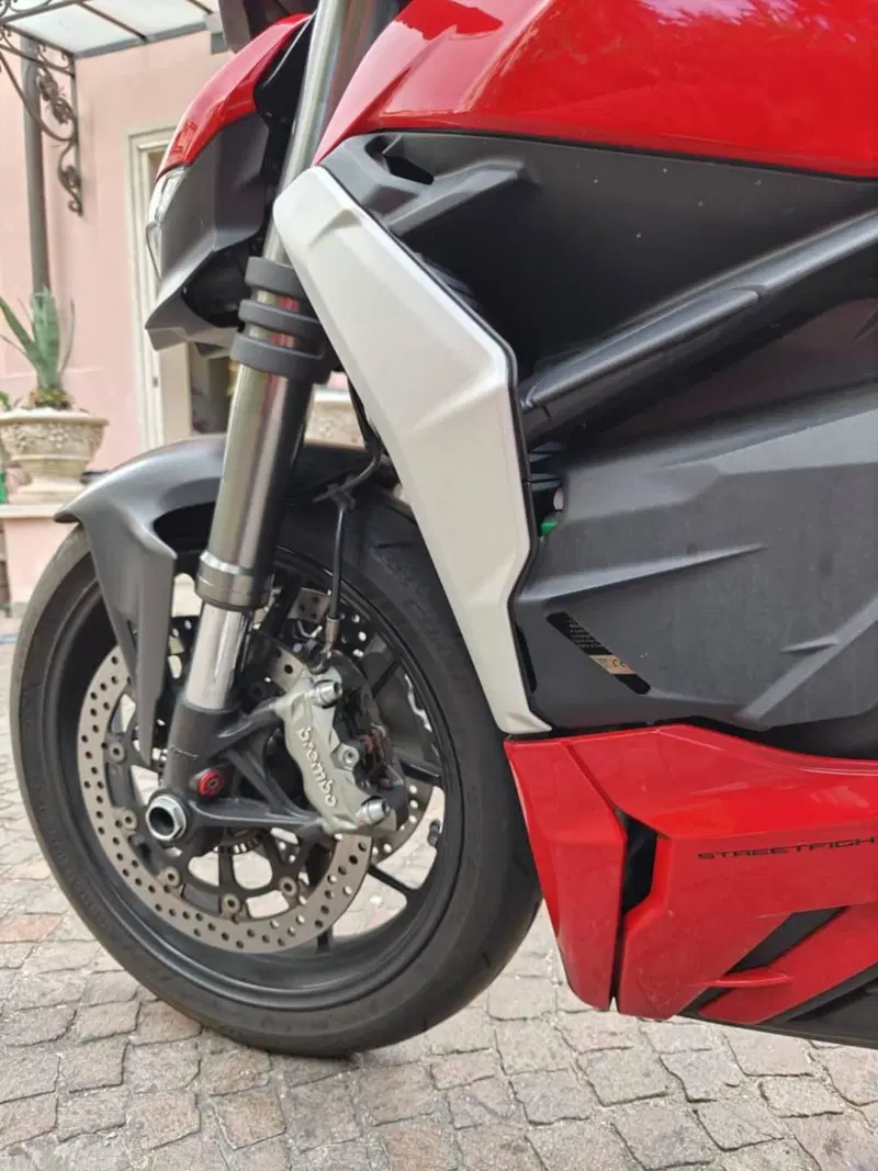 Ducati Streetfighter V2 (2022 - 24) (7)