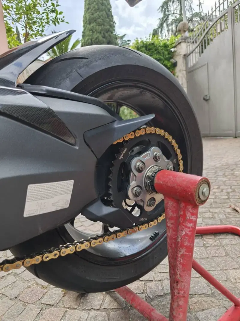 Ducati Streetfighter V2 (2022 - 24) (9)