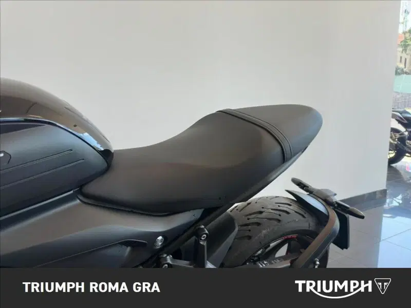 Triumph Trident 660 (2025) (14)
