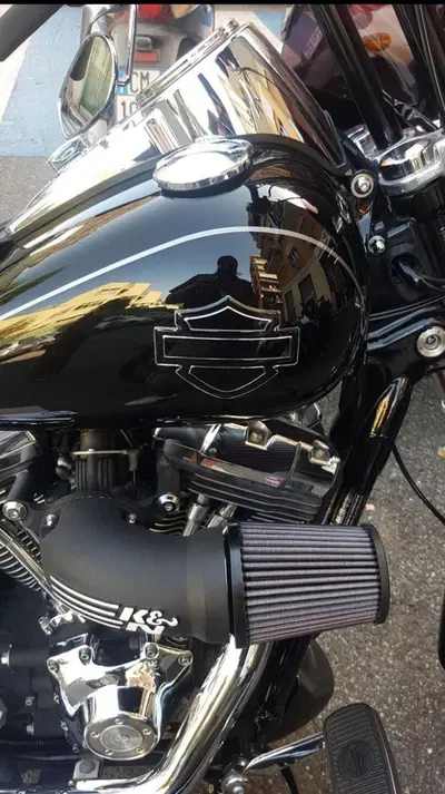 Harley-Davidson 1584 Super Glide Custom (2008 - 13) - FXDC usata
