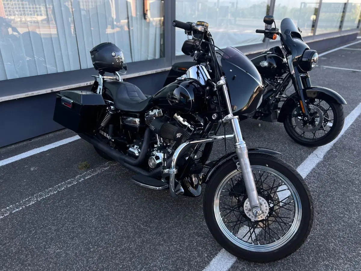 Harley-Davidson 1584 Super Glide Custom (2008 - 13) - FXDC (6)