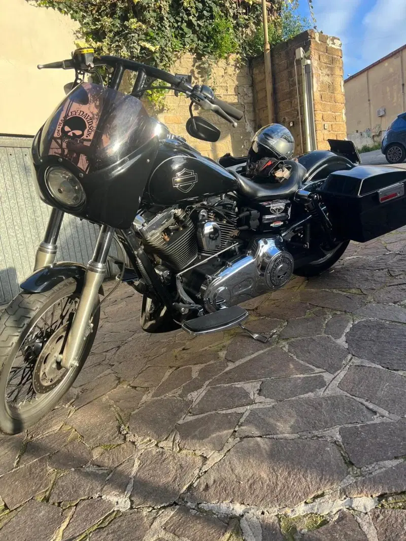 Harley-Davidson 1584 Super Glide Custom (2008 - 13) - FXDC (10)