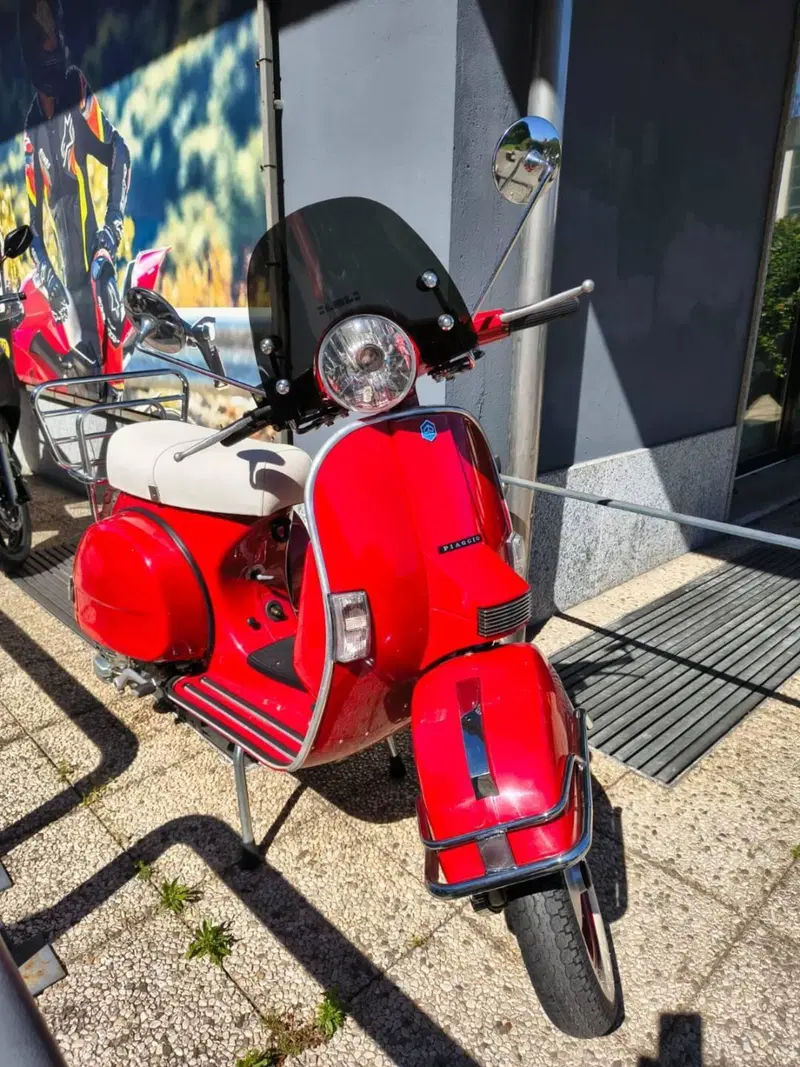 Piaggio Vespa 150 PX MA a.e. (2)