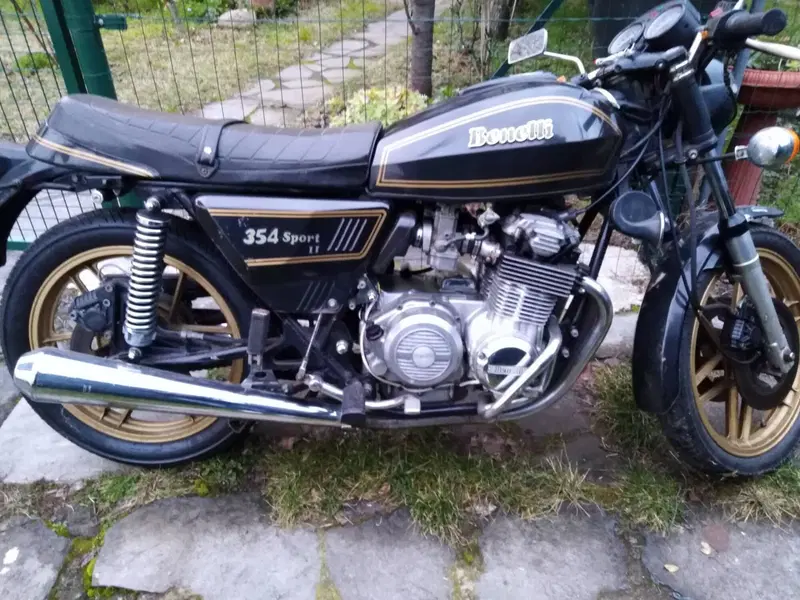 Benelli 354 Sport II (1980 - 85)